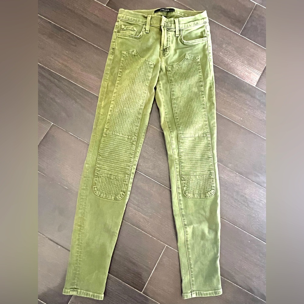 J Brand. Green Moto Skinny Jeans. Sz 25